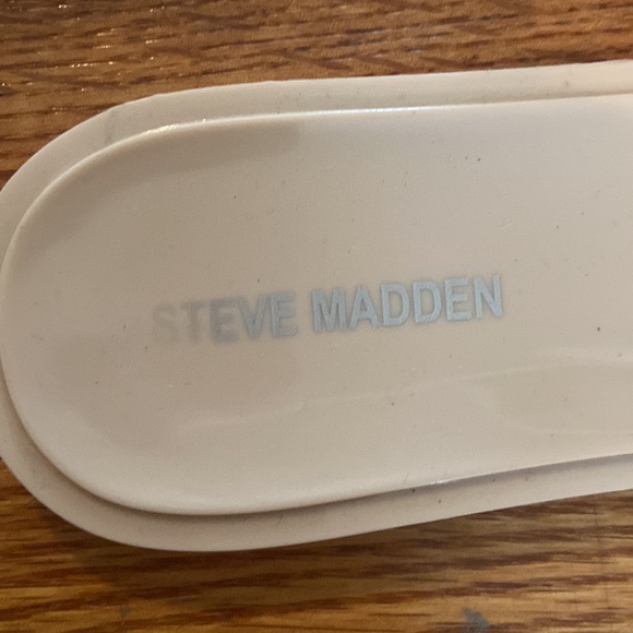 Steve Madden Gel Slides - Picture 6 of 6